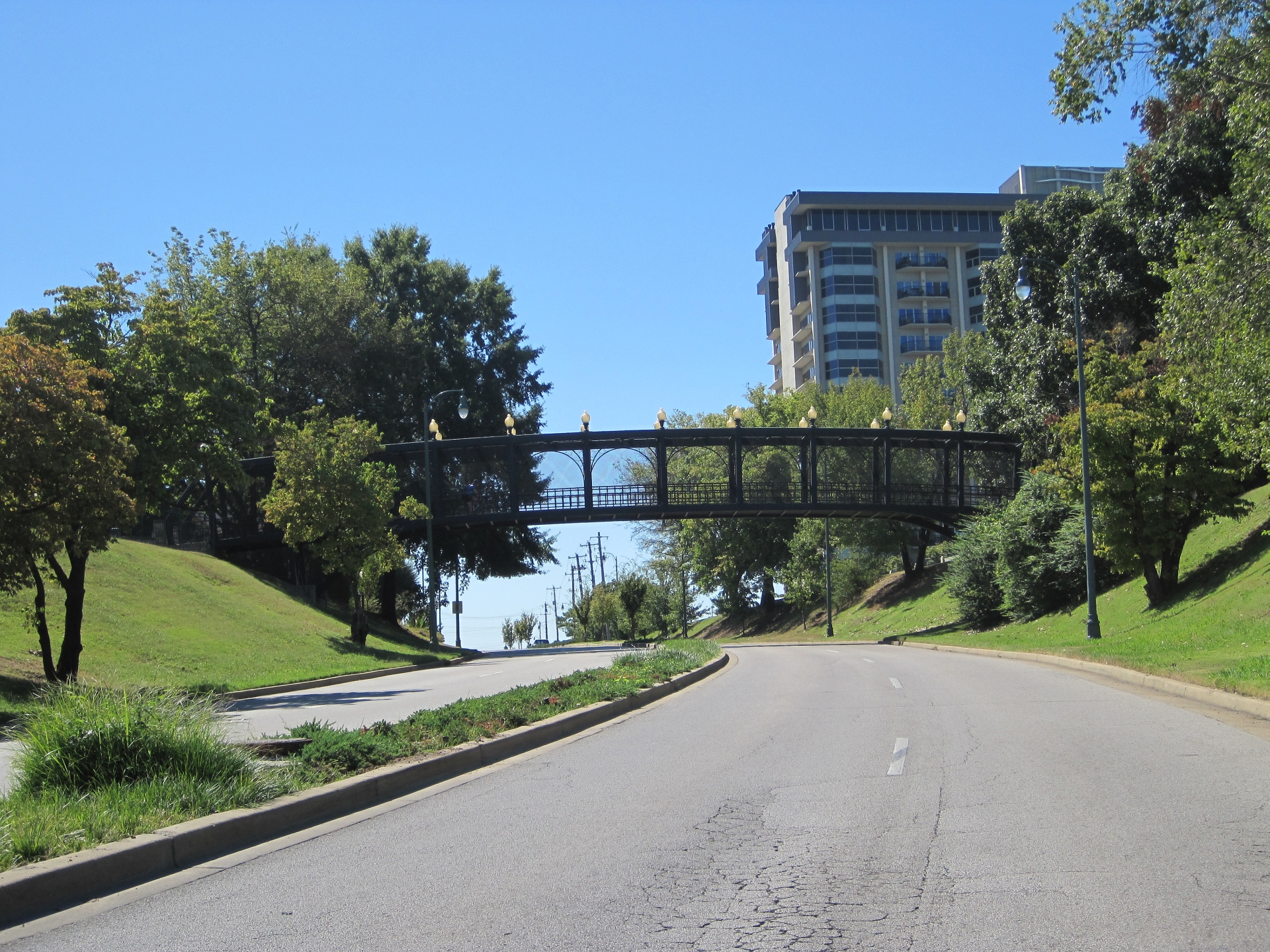 Riverwalk pedestrian bridge crossing Riverfront Drive in Memphis, Tennessee