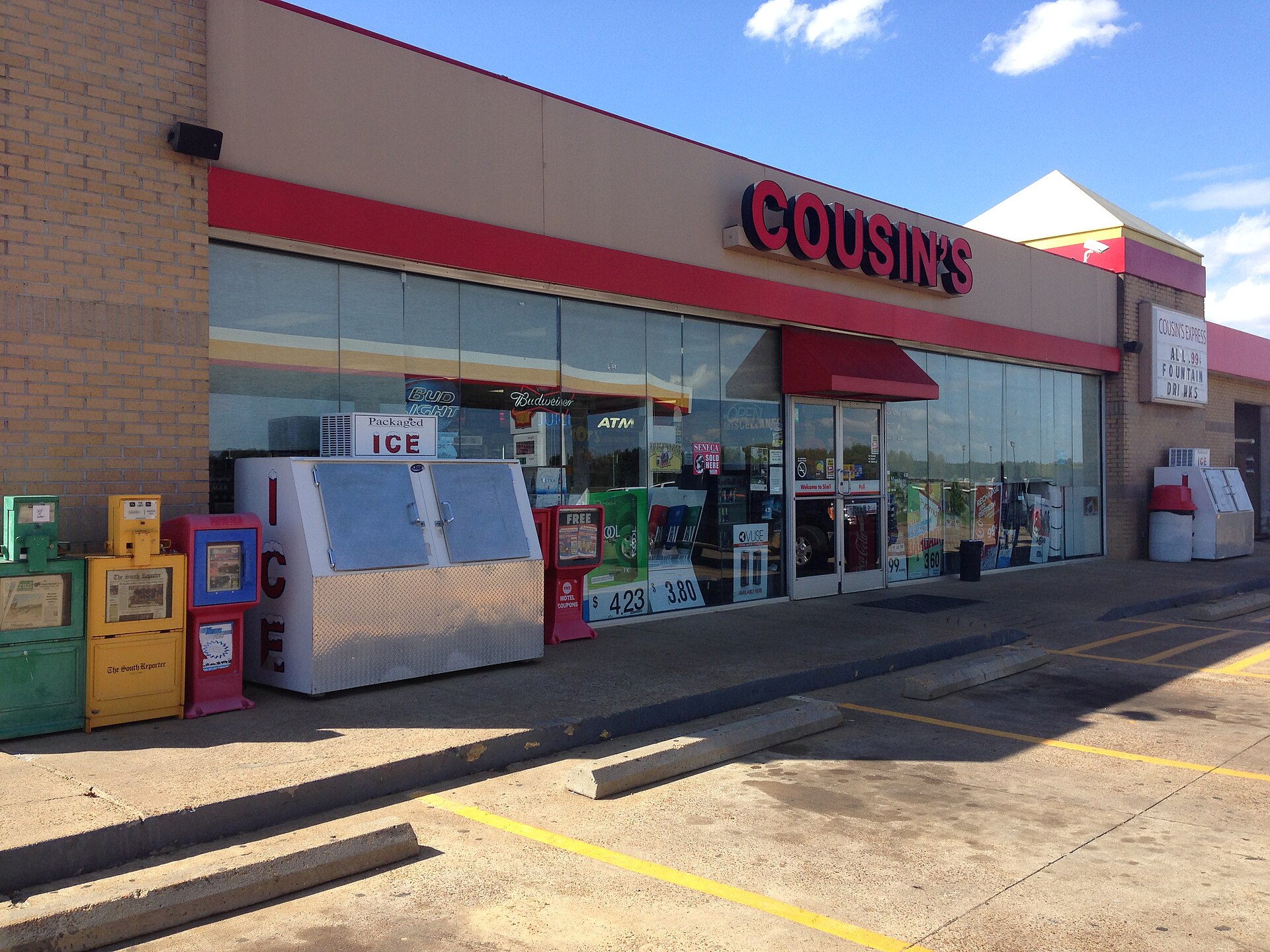 Cousin's Convenience Store in Holly Springs, Mississippi