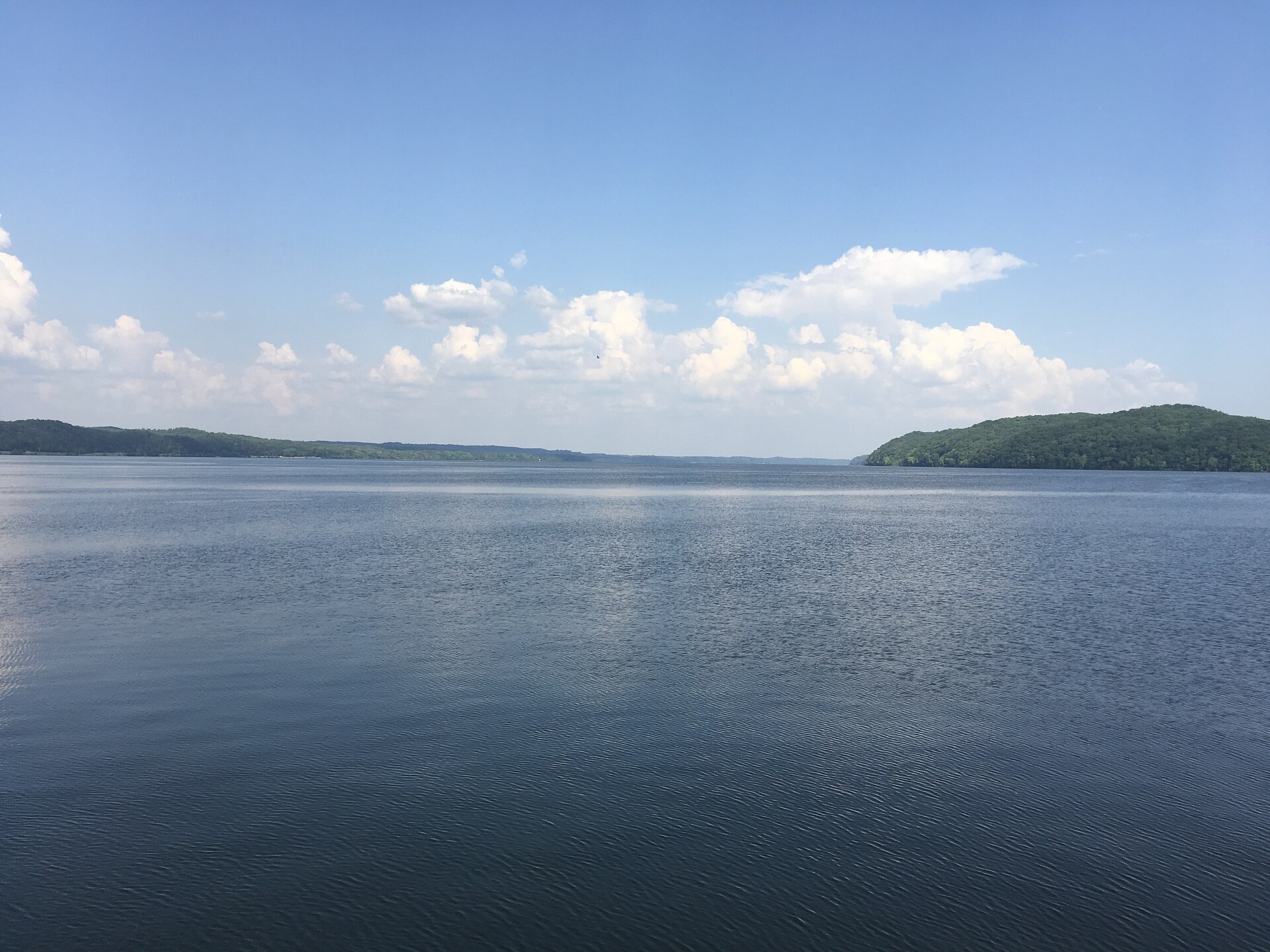 Pickwick Lake seen from Waterloo Landing in Waterloo, Alabama