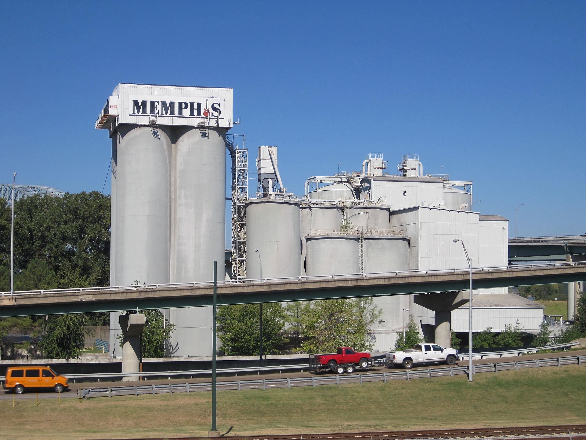 Cement silo alongside Riverside Drive in downtown Memphis, Tennessee