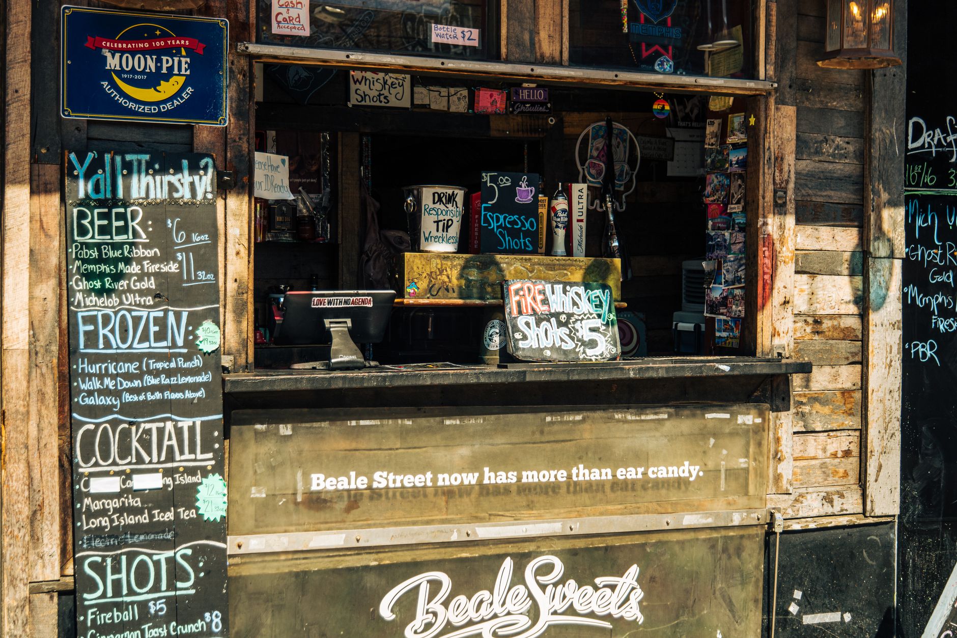 Bar setting on Beale Street, Memphis, showcasing local drink offerings